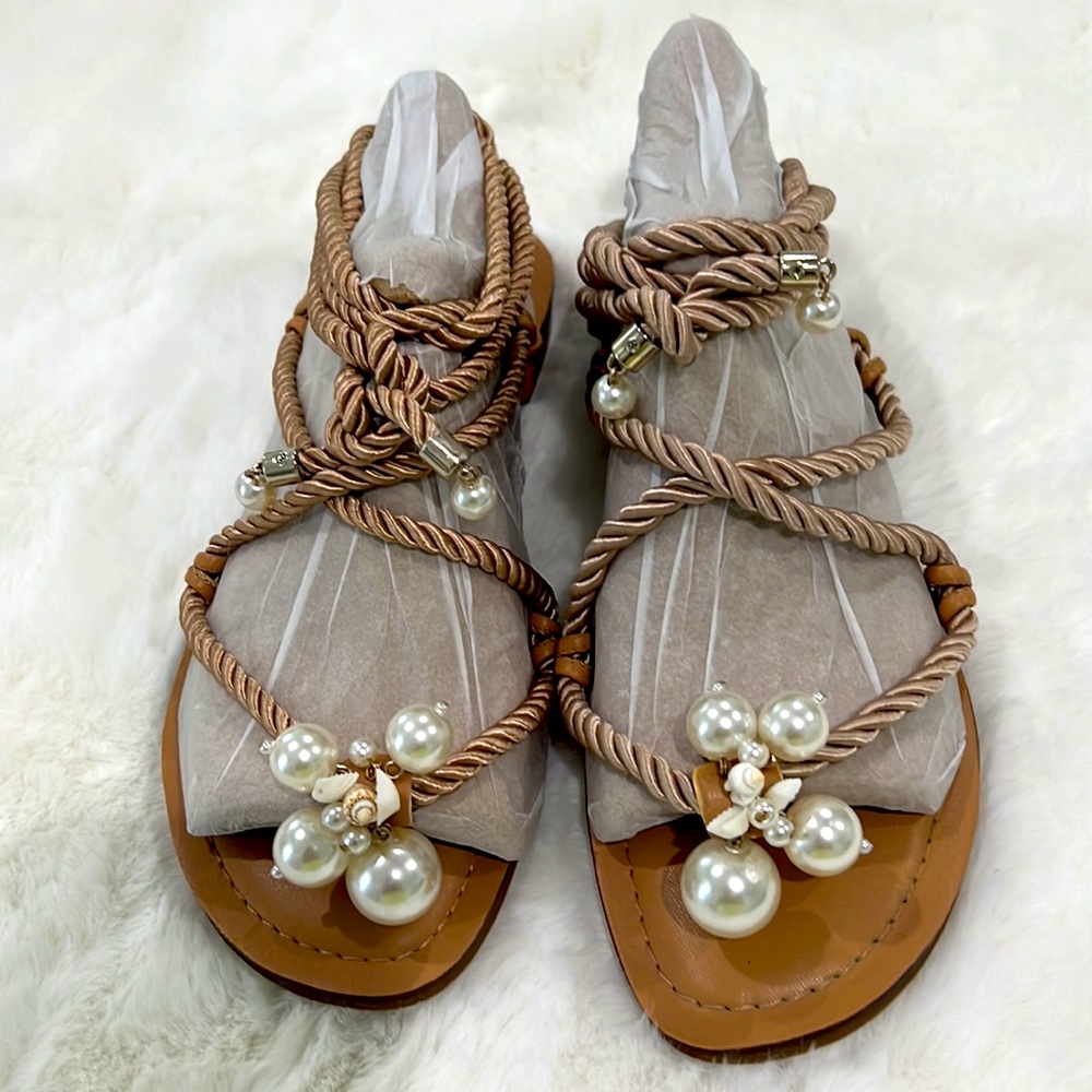 NWOT Jessica Simpson Sandals